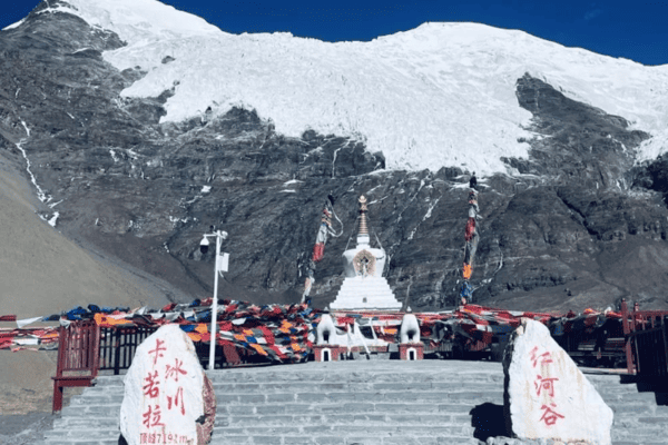 Tour Hành Hương Núi Thiêng Kailash 12 Ngày 11 Đêm – Khám Phá Trung Tâm Tâm Linh Châu Á