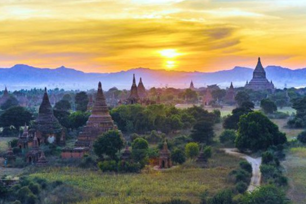 TOUR MYANMAR