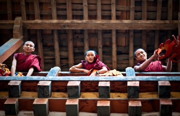 TOUR BHUTAN
