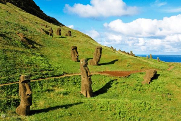 KHÁM PHÁ NAM MỸ ĐẶC BIỆT: HỒ TITICACA – CÁNH ĐỒNG MUỐI UYUNI – ĐẢO PHỤC SINH