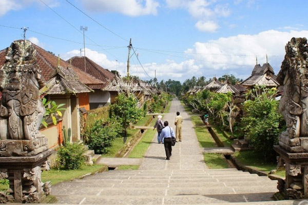 TOUR BALI