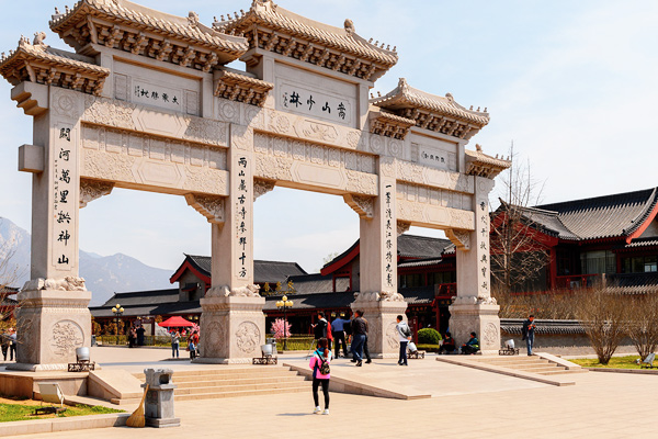 tour khai phong